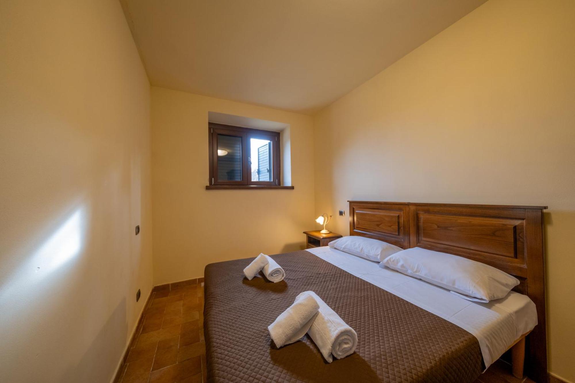 Agriturismo Borgo Biaia Camporgiano Exteriér fotografie