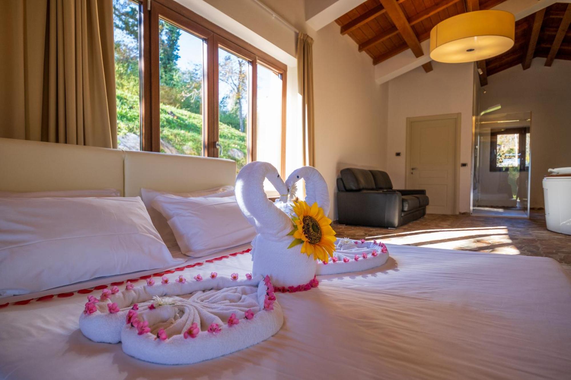 Agriturismo Borgo Biaia Camporgiano Exteriér fotografie
